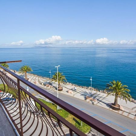 Elegant Apartment With Sea View In Porto Santo Stefano 89 M² Extérieur photo