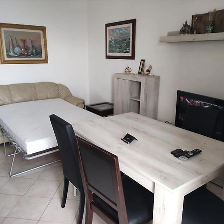 Elegant Apartment With Sea View In Porto Santo Stefano 89 M² Extérieur photo